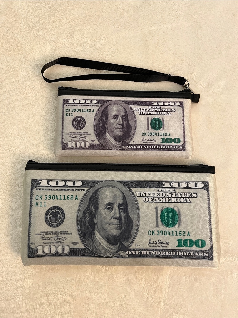 Makeup Money Wristlet & Clutch Pouch Coin Purse.